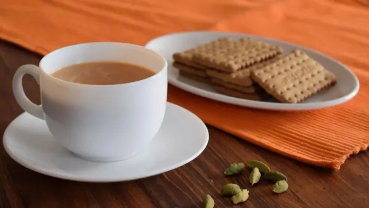Tea leaves with pesticide residue limits proposed by FSSAI
